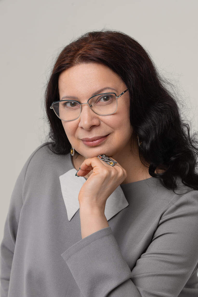 Наида Шарипова
